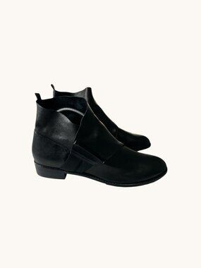 Stuart Weitzman Black Leather Ankle Boots Women Size 10 Side Zip Low Heel‎  Chic